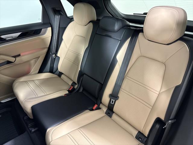 2026 Porsche Cayenne Unknown