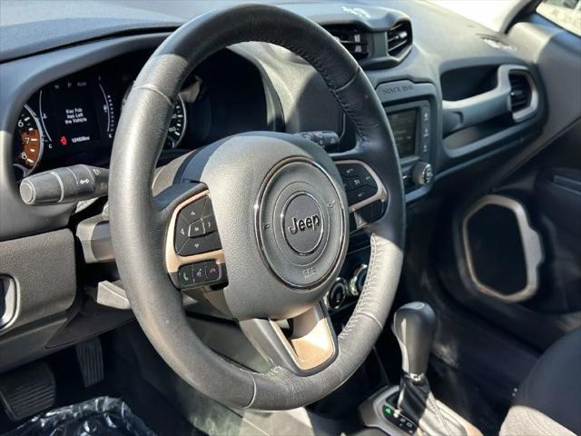2017 Jeep Renegade Latitude 4x4 2017 Jeep Renegade Latitude 4x4