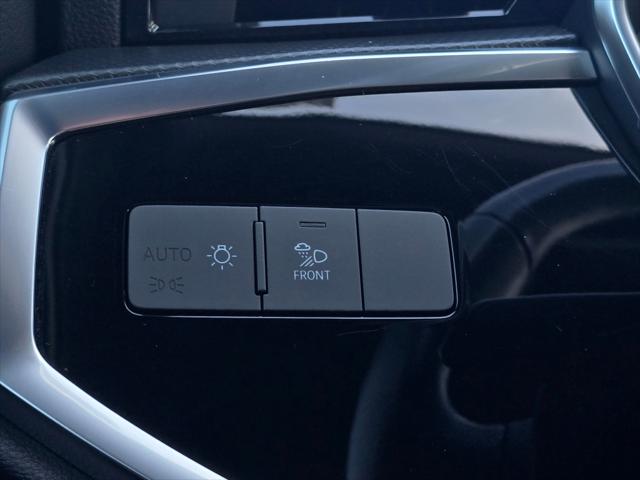 2023 Audi Q3 Premium Plus 45 TFSI S line quattro Tiptronic
