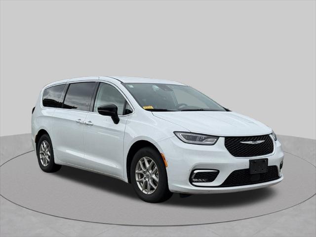 2024 Chrysler Pacifica Touring L 2024 Chrysler Pacifica Touring L