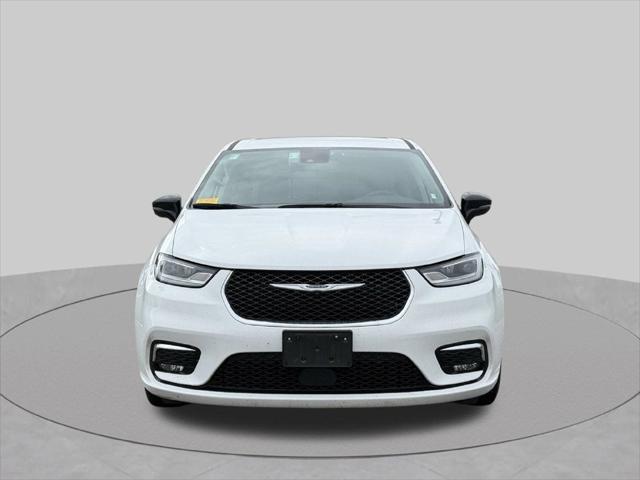 2024 Chrysler Pacifica Touring L 2024 Chrysler Pacifica Touring L