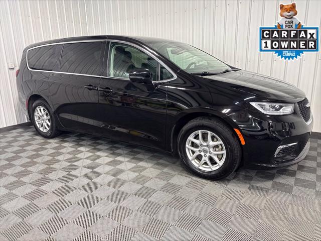 2024 Chrysler Pacifica Touring L for sale near Celina, OH