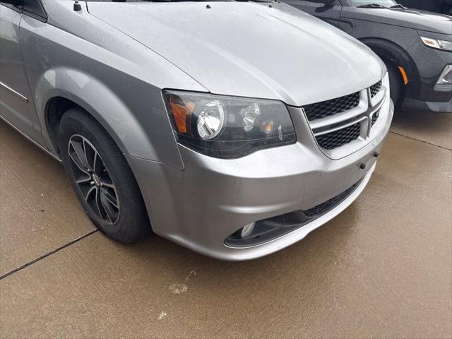 2016 Dodge Grand Caravan R/T