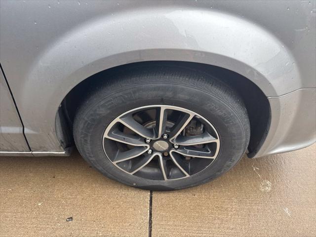 2016 Dodge Grand Caravan R/T