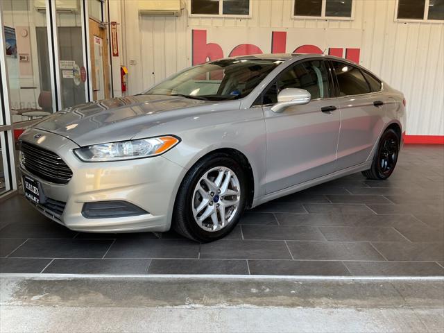 2016 Ford Fusion SE 2016 Ford Fusion SE