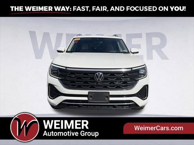 2024 Volkswagen Atlas 2.0T SEL Premium R-Line 2024 Volkswagen Atlas 2.0T SEL Premium R-Line