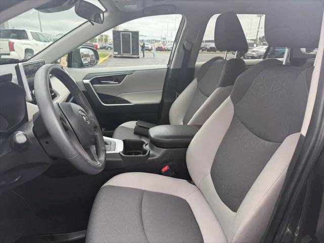 2023 Toyota RAV4 Hybrid XLE 2023 Toyota RAV4 Hybrid XLE