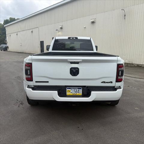 2024 RAM 3500 Big Horn Crew Cab 4x4 8 Box 2024 RAM 3500 Big Horn Crew Cab 4x4 8 Box