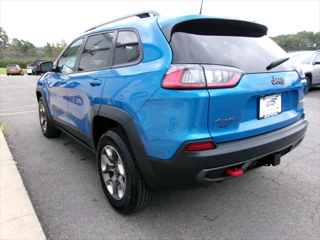 2019 Jeep Cherokee Trailhawk 4x4 2019 Jeep Cherokee Trailhawk 4x4