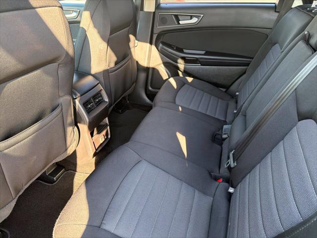2018 Ford Edge SE