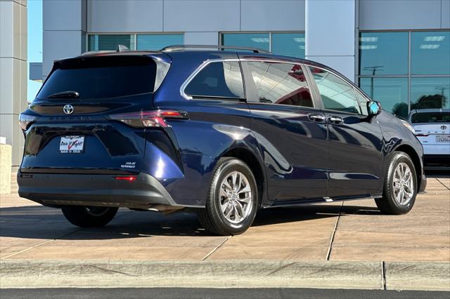 2023 Toyota Sienna XLE