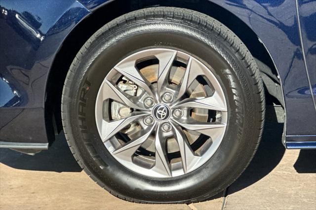 2023 Toyota Sienna XLE