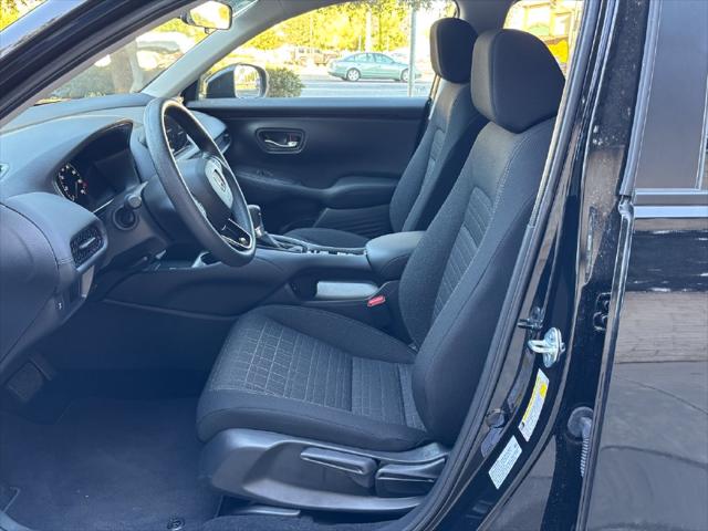 2027 Honda HR-V LX 2WD