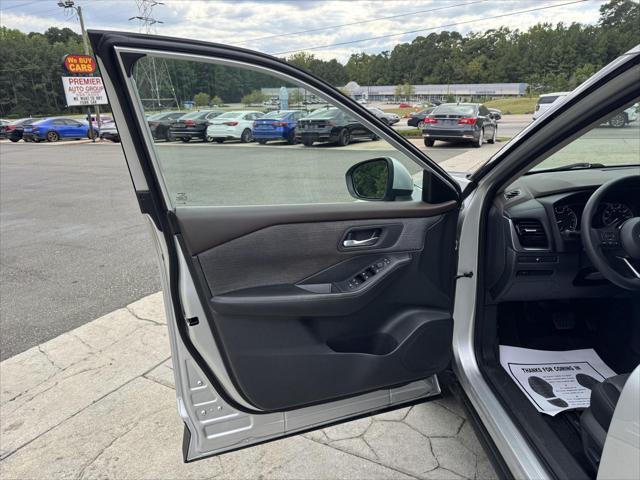 2021 Nissan Rogue SV FWD