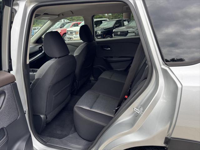 2021 Nissan Rogue SV FWD