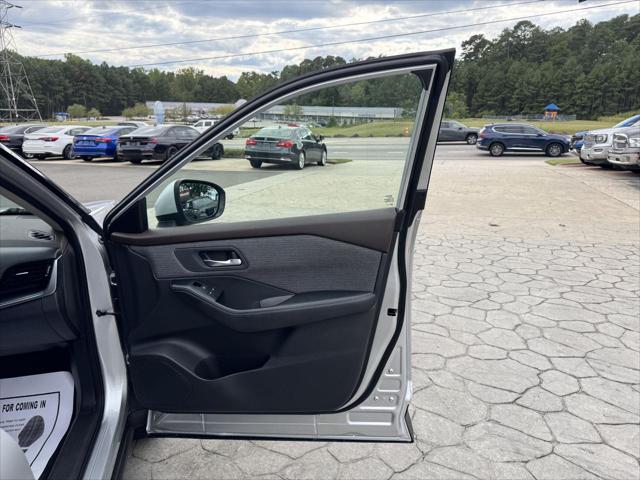 2021 Nissan Rogue SV FWD