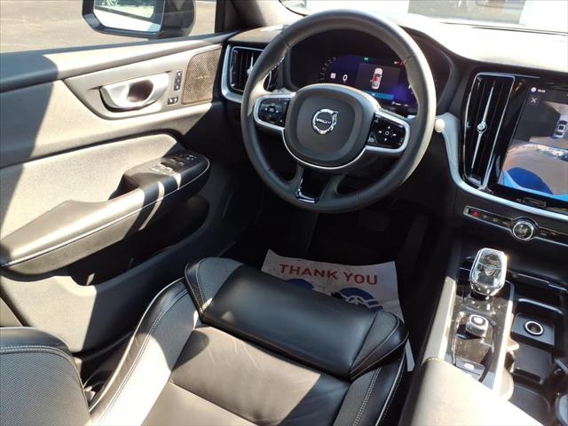 2024 Volvo S60 Plus Black Edition