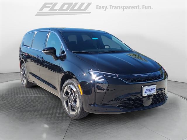 2027 Chrysler Pacifica Limited AWD for sale in Charlottesville, VA