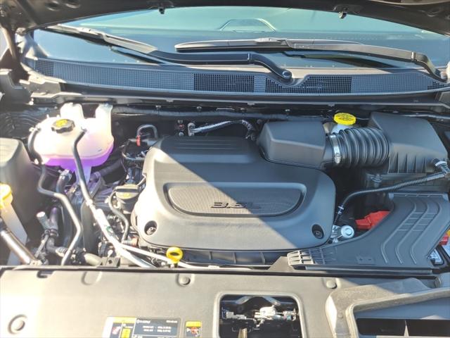 2027 Chrysler Pacifica Limited AWD