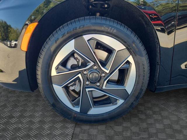 2027 Chrysler Pacifica Limited AWD