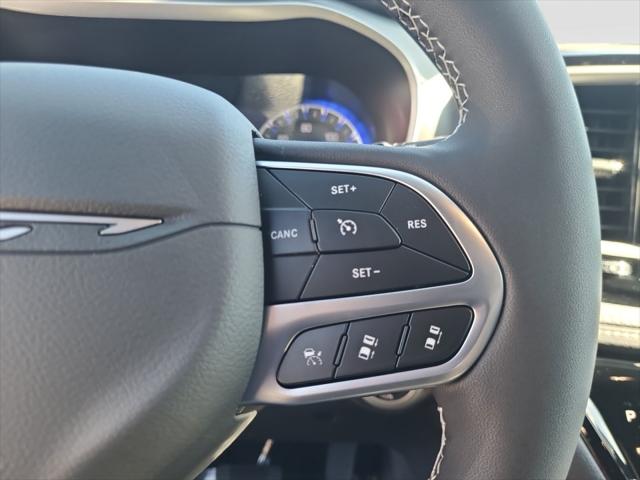 2027 Chrysler Pacifica Limited AWD