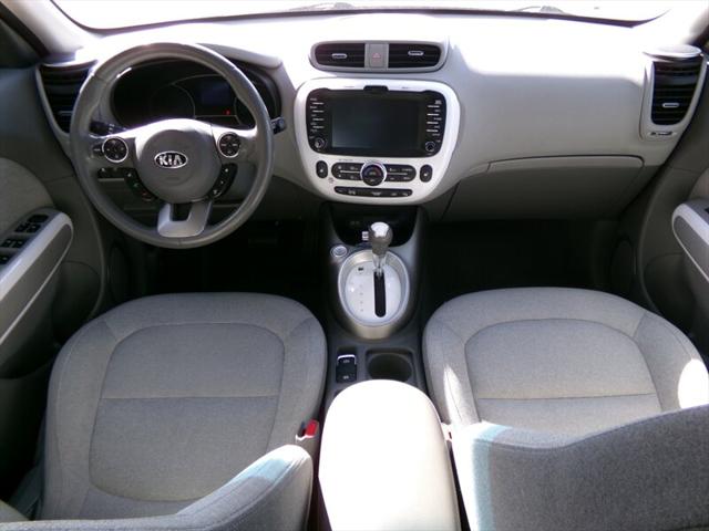2016 Kia Soul EV Base