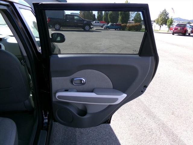 2016 Kia Soul EV Base