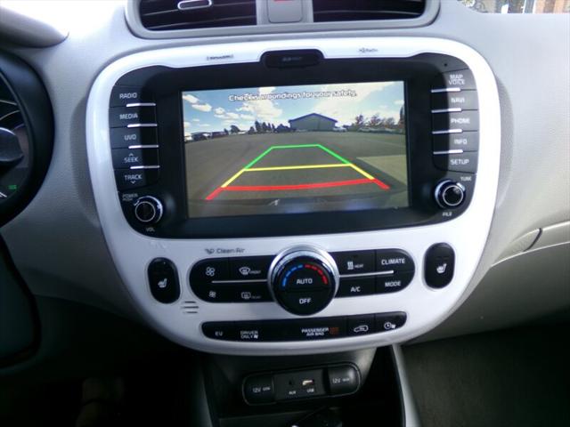 2016 Kia Soul EV Base