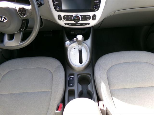 2016 Kia Soul EV Base