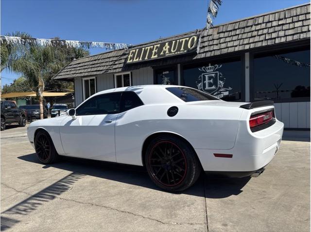 2014 Dodge Challenger SXT