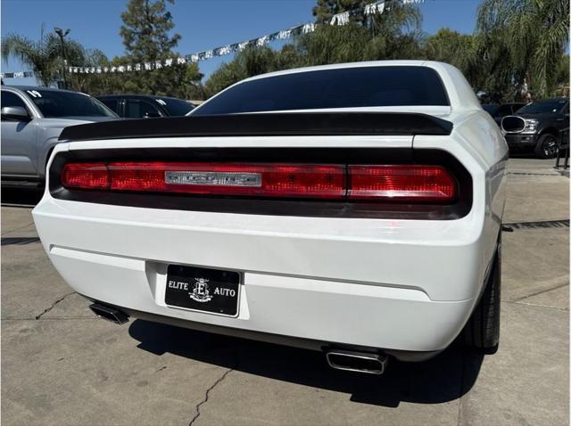 2014 Dodge Challenger SXT
