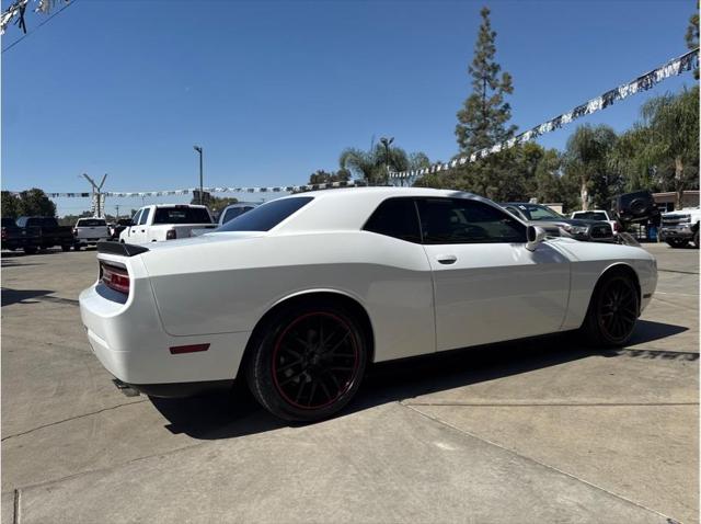 2014 Dodge Challenger SXT