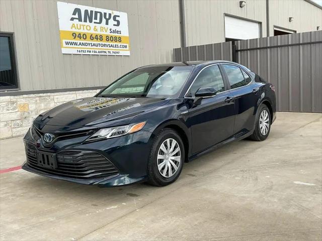 2018 Toyota Camry LE for sale in Justin, TX