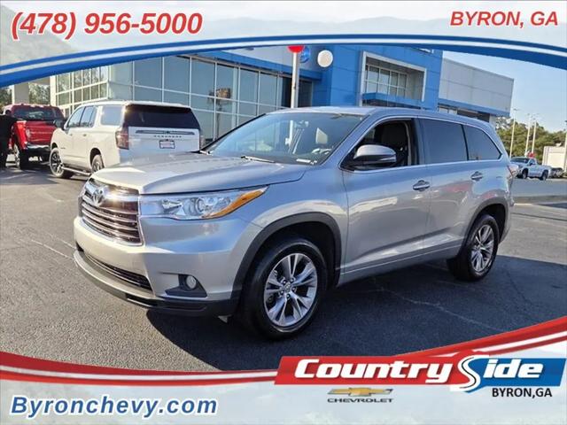 2014 Toyota Highlander LE V6 for sale in Byron, GA