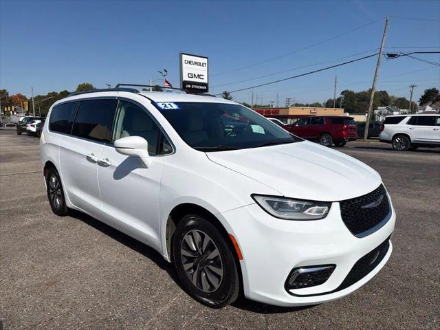 2021 Chrysler Pacifica Touring L for sale in Sturgis, MI