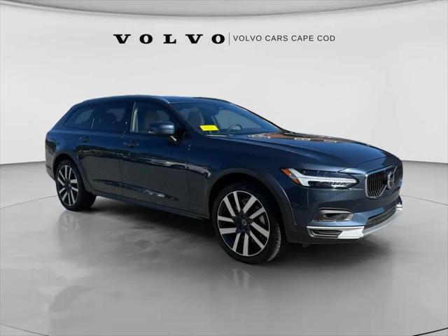 2025 Volvo V90 Cross Country Ultra, B6 AWD Gas mild hybrid for sale in Hyannis, MA