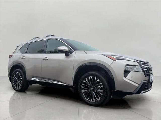 2026 Nissan Rogue Platinum for sale in Oshkosh, WI