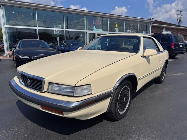 1990 Chrysler Lebaron Convertible W/Hardtop for sale in Brookfield, WI