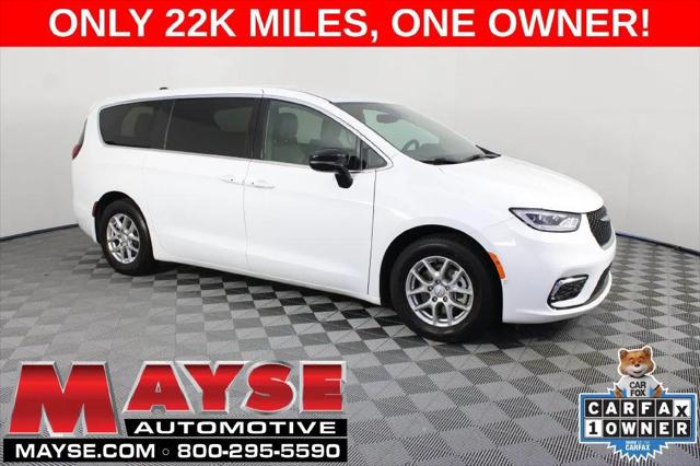 2026 Chrysler Pacifica Select for sale in Aurora, MO