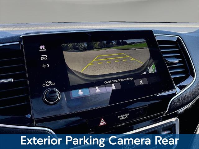 2021 Honda Pilot AWD Touring 8 Passenger