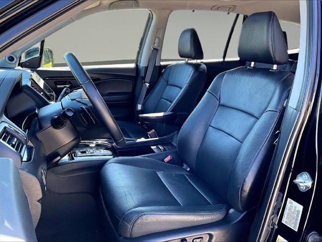 2021 Honda Pilot AWD Touring 8 Passenger