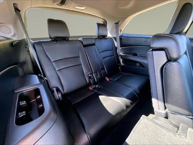 2021 Honda Pilot AWD Touring 8 Passenger