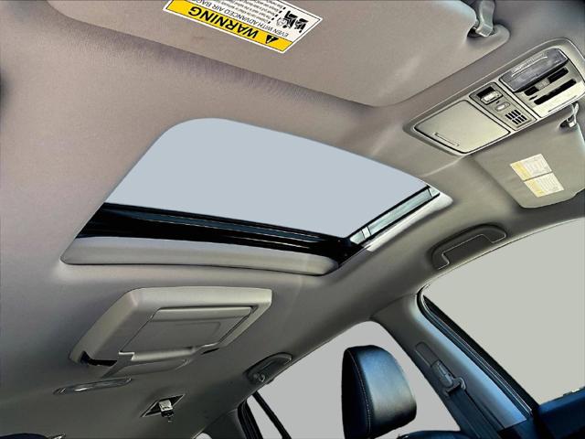 2021 Honda Pilot AWD Touring 8 Passenger