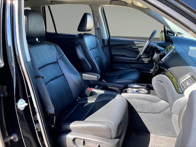 2021 Honda Pilot AWD Touring 8 Passenger