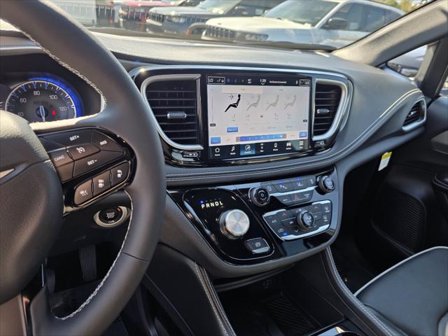 2027 Chrysler Pacifica Limited