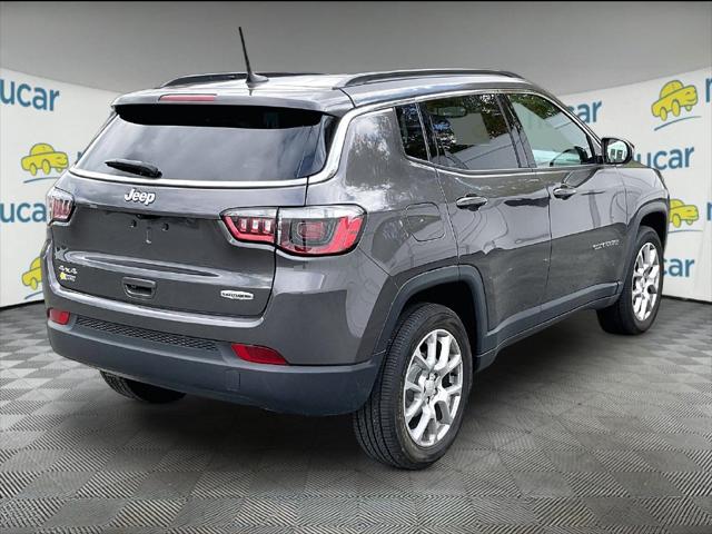 2023 Jeep Compass Latitude Lux FWD