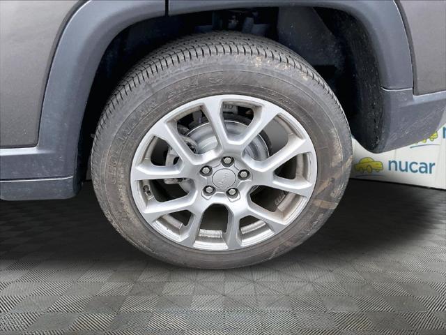 2023 Jeep Compass Latitude Lux FWD