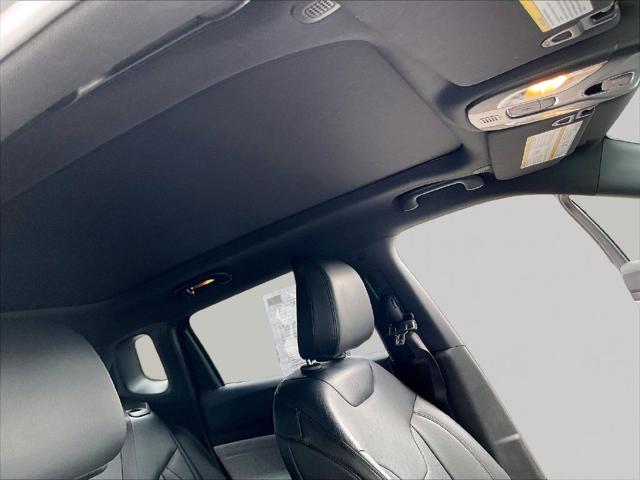 2023 Jeep Compass Latitude Lux FWD