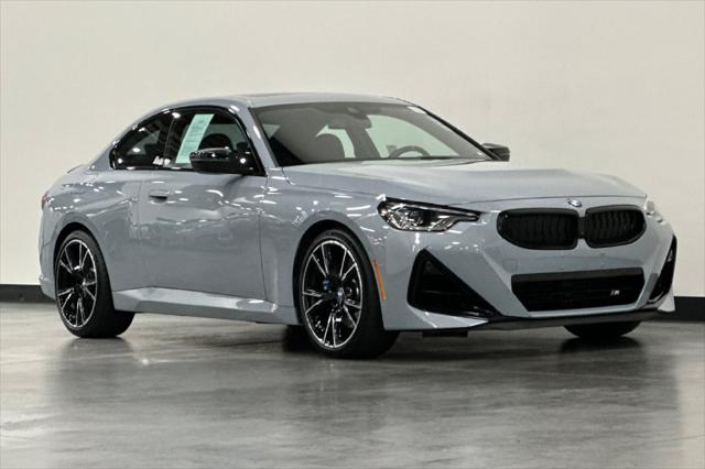 2025 BMW M240 i