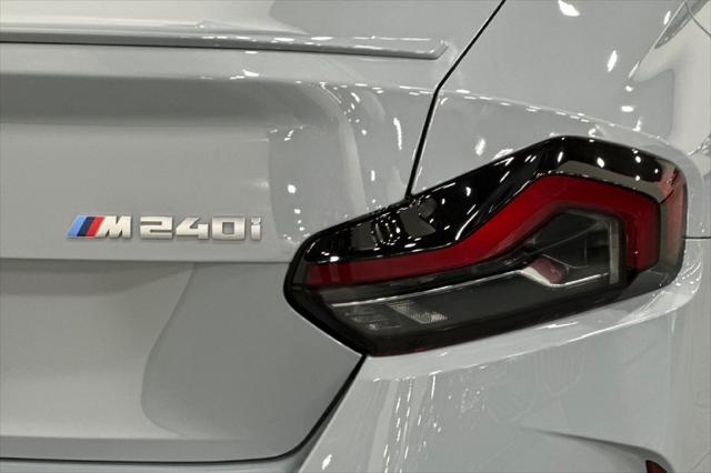 2025 BMW M240 i